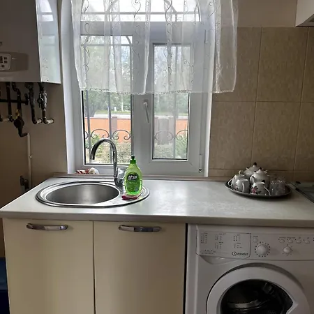 Apartment Домик С Бассейном Возле Молодой Гвардии